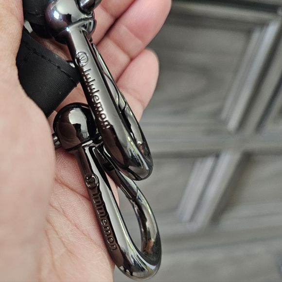 Lululemon Crossbody Bag - Picture 10 of 12